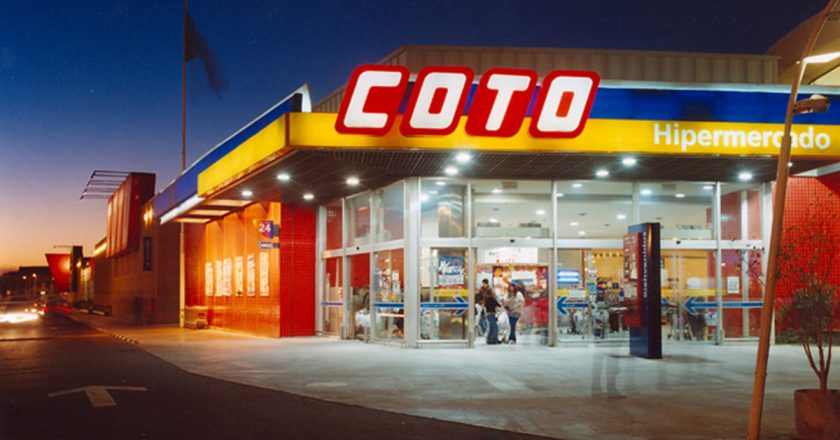 Empleado denuncia que Coto Ciudadela lo echó tras cumplir el protocolo de coronavirus