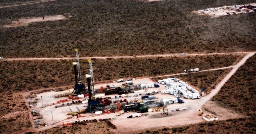 Los petroleros piensan en las pospandemia, con las paritarias en el horizonte y el temor por los empleos