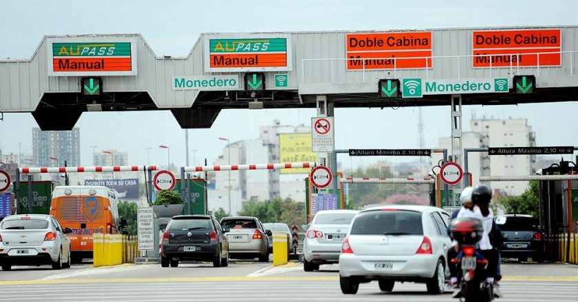 Comercio cierra Vitual bono de 16 mil pesos para empleados de AUSA