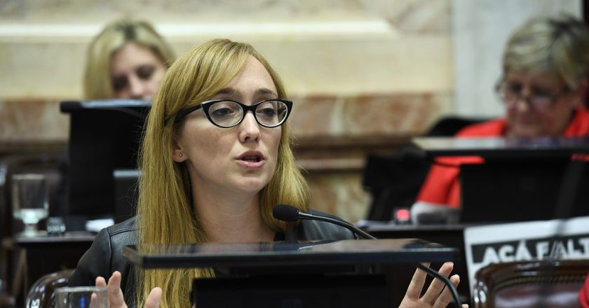 Empleo mínimo garantizado, el plan del Gobierno para crear millones de empleos con un salario mínimo