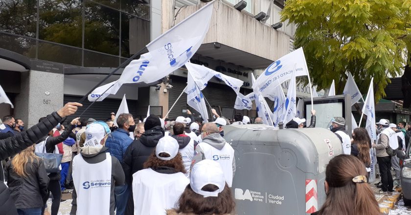 Sola le prohibió el ingreso a Méndez y escala el conflicto en el Sindicato del Seguro