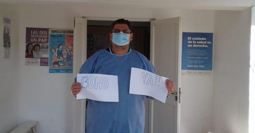 El Bono de 5 mil pesos seguiría hasta fin de año mientras los trabajadores piden paritarias