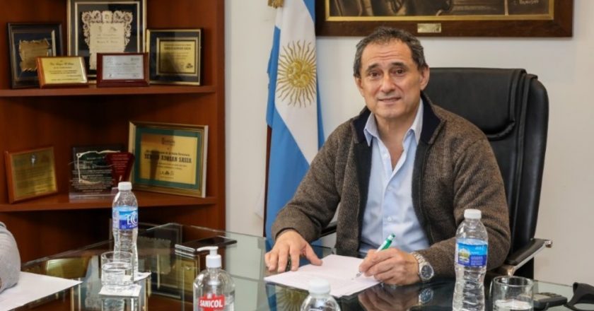 «Hay sectores de la economía siempre beneficiados que deberían poner el hombro en esta crisis»