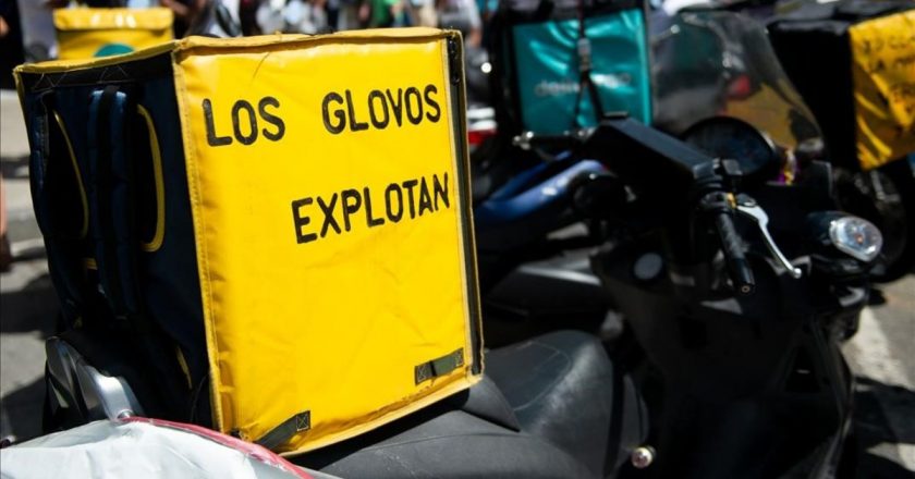 Glovo vende operaciones en Latinoamérica y no quiere pagar indemnizaciones por sus «términos y condiciones» de contratación