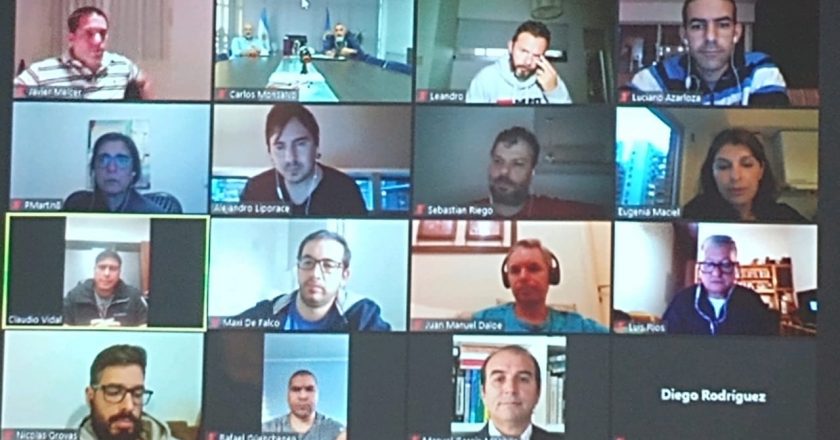 Tras otra frustración paritaria, ultimátum petrolero: «la paz social depende de las operadoras»