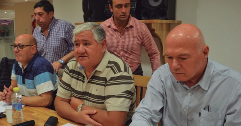 Llega octubre y Moser reactiva la paritaria de Luz y Fuerza