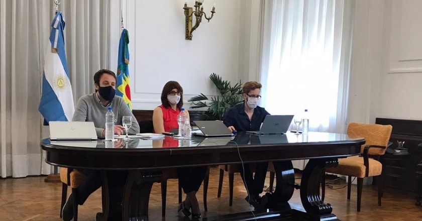 #EXCLUSIVO Los lineamientos de la propuesta que diseña Kicillof para docentes y estatales