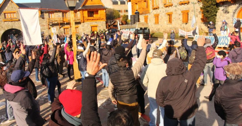 Bariloche: Gastronómicos temporarios recibirán ayuda del Estado