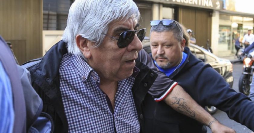 Con un pie en justicia, Moyano vuelve a la carga para tratar de intervenir el Sindicato de Santa Fe