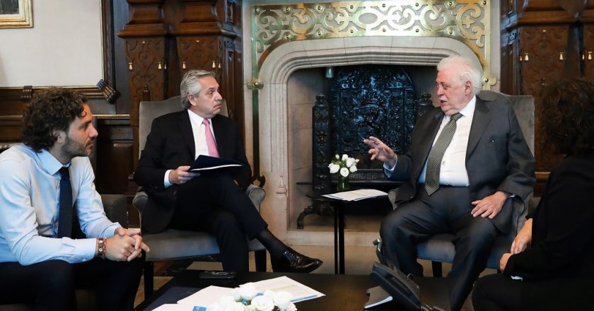 Es oficial la continuidad hasta fin de año del bono de 5 mil pesos para trabajadores de la salud