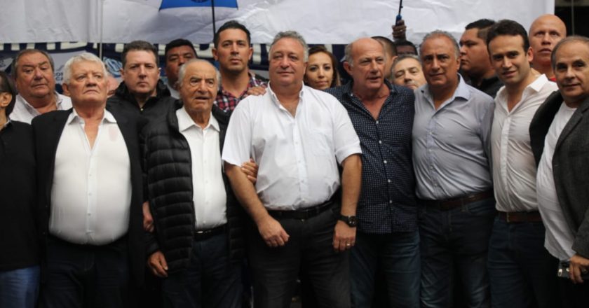 Con la crisis institucional de la CAME irresuelta y Cavalieri amenazando con movilizar, retoman las paritarias de Comercio