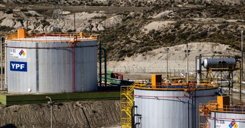 YPF: La Federación de Petroleros SUPeH cerró bonos de 10 a 30 mil pesos