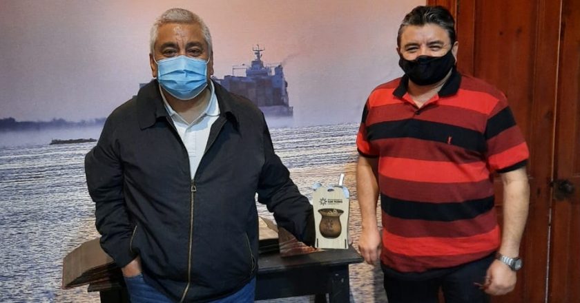 Tras charlas con la plana mayor cegetista y el respaldo de pesos pesados del gremio, Voytenco confirmó el giro al oficialismo de la UATRE