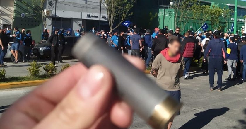 Luego del violento viernes con represión incluida, la conducción del SUPeH Ensenada pide el «cese de la violencia institucional»