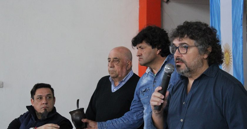 Las cerealeras se endurecen y los gremios conforman bloque sindical agroexportador para enfrentarlas