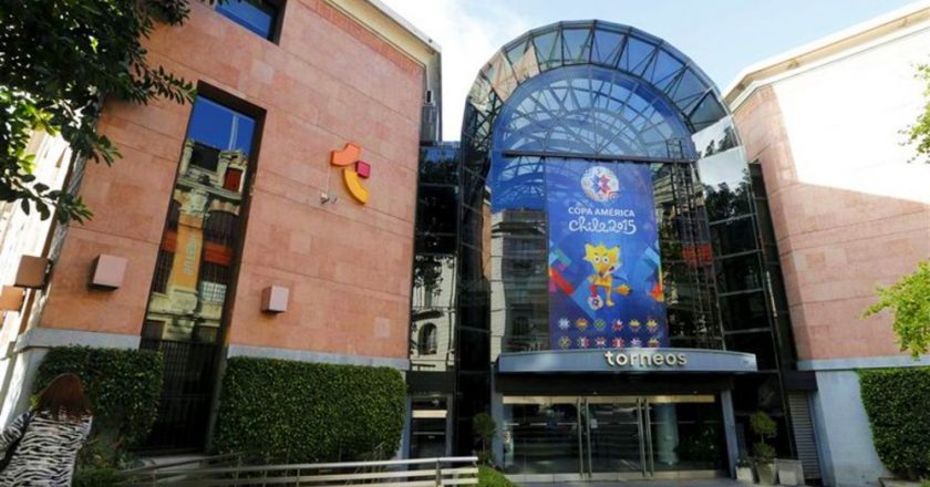 Torneos ofrece retiros voluntarios para ajustar gambeteando la prohibición de despidos