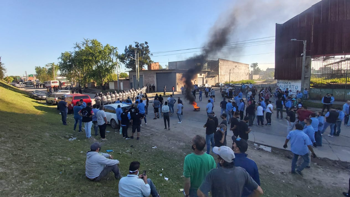 Línea 145 Se agudizan las protestan tras 5 meses sin cobrar salarios