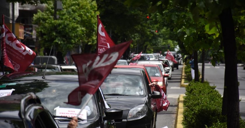 Médicos bonaerenses rechazan propuesta de aumento salarial y acuerdan cuarto intermedio