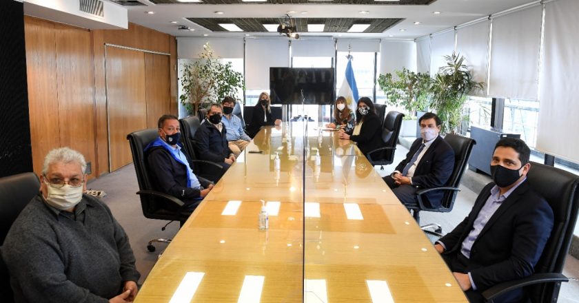 Los cuatro gremios ferroviarios cerraron paritarias y se vuelven a reunir en diciembre