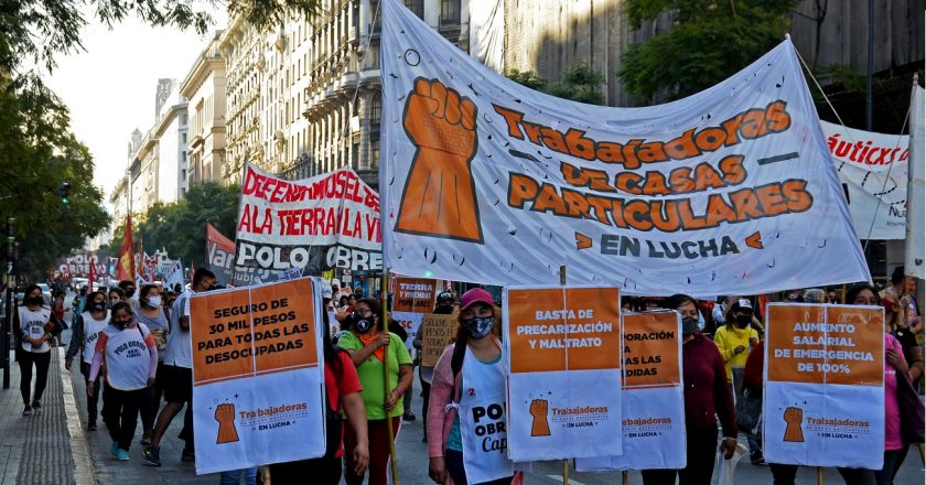 El Sindicato de Trabajadoras de Casas Particulares movilizará al Ministerio de Trabajo para reclamar la reapertura de la mesa salarial y aumento del 100%