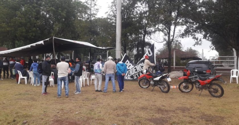 El Frigorífico Bermejo, del banquero Brito, lanza una tanda de despidos a operarios que reclamaban protocolos contra el Covid