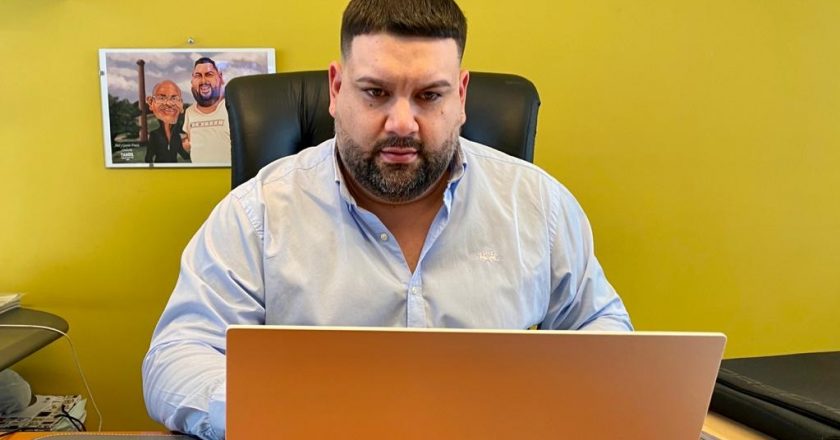 Ruiz fue a la justicia y el conflicto por el manejo de fondos de Frutos en la Federación de Panaderos salpica a Triaca