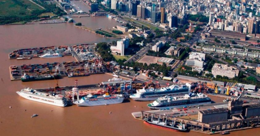 Comenzó el plan de lucha de marítimos, portuarios y navales: piden derogar el decreto macrista sobre puertos y reclaman por el impuesto a las Ganancias