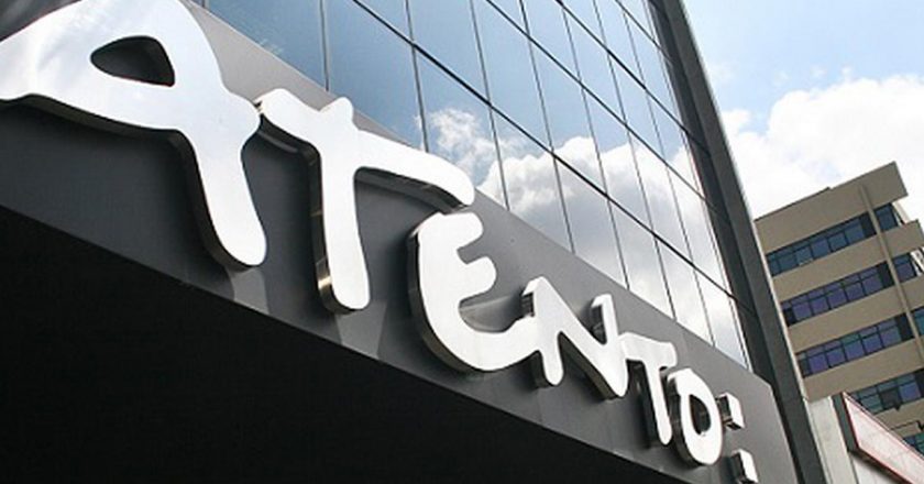 Call Center Atento rebajó salarios y se prepara para una guerra con Comercio