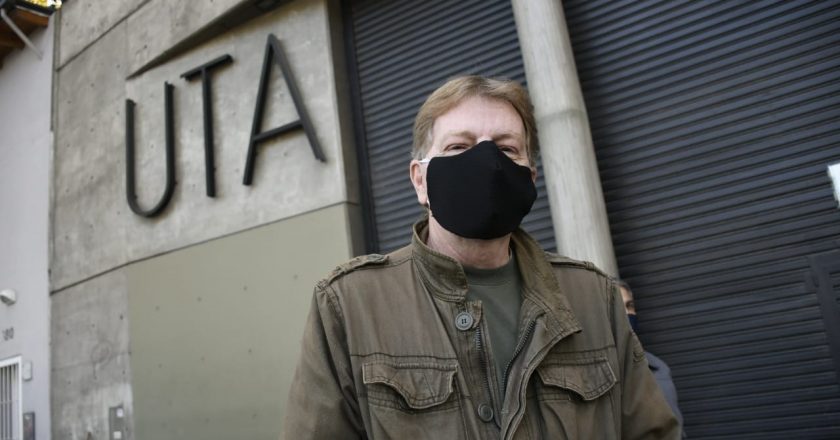 Los choferes apenas cobraron el 20% del sueldo y paralizan por tiempo indeterminado el transporte en Rosario