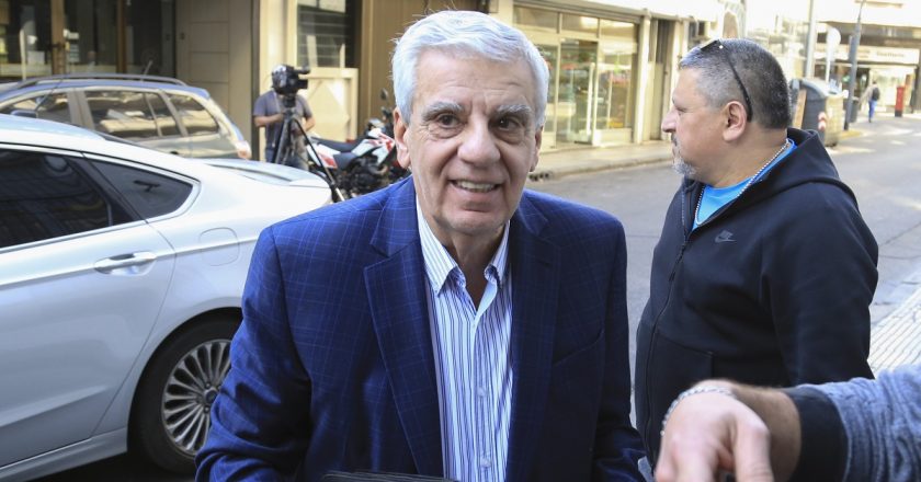 «Estaría dispuesto a discutir mi convenio colectivo, pero no un ajuste, o una baja de personal o salarios»