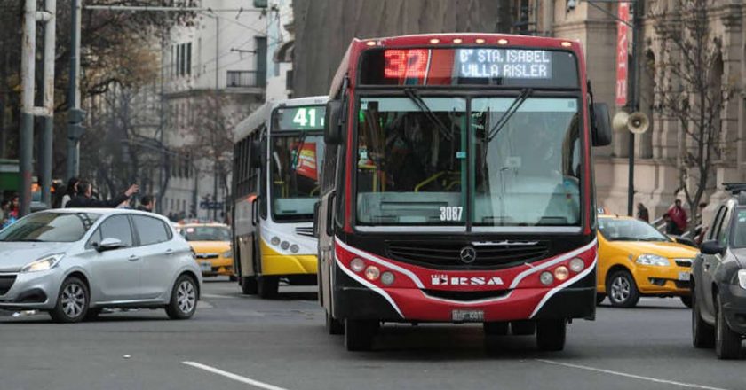 Inyección de $ 3.000 millones extra por tres meses a las empresas para evitar paros de colectivos en el AMBA