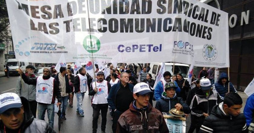 La Mesa de Unidad Sindical de los telefónicos acordó un aumento paritario de 12% y acumula un 32% en 8 meses