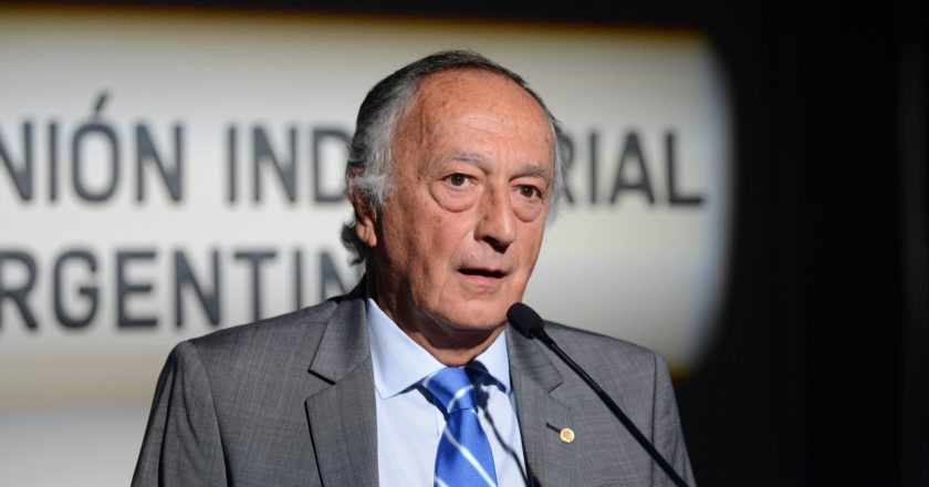 La UIA contra la ley de teletrabajo