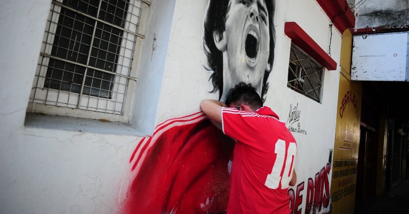 Para la Confederación Sindical de las Américas, Maradona era «una figura comprometida con la lucha del pueblo»