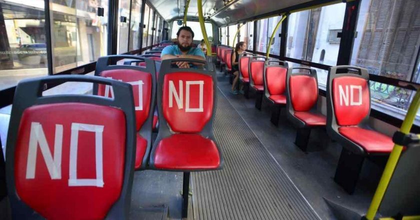 Fernández le da «horas» al Gobierno para que envíe los subsidios a los empresarios o lanza un paro total de colectivos