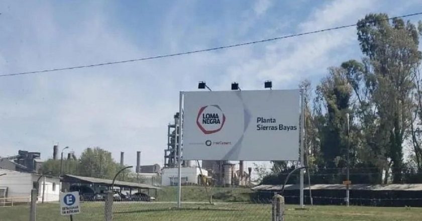 Conflicto sindical obligó a Loma Negra a paralizar sus hornos y podría faltar cemento